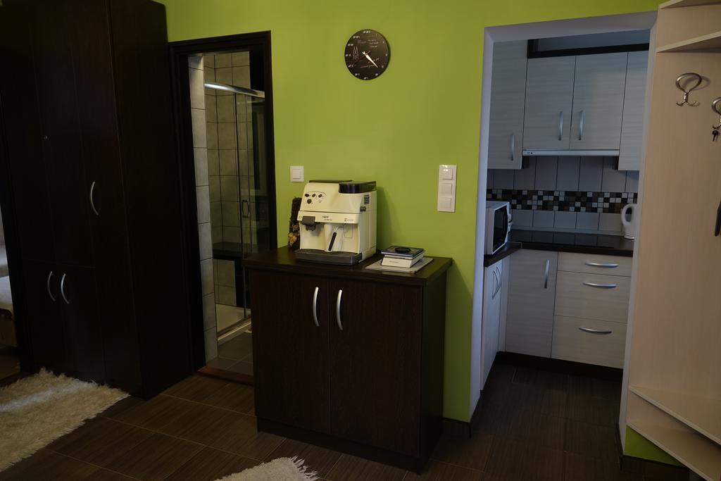 Mesteri Apartman Exterior photo