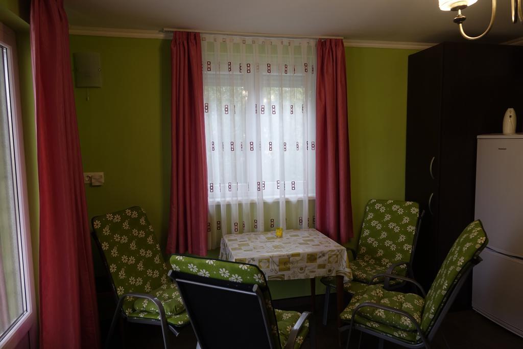 Mesteri Apartman Exterior photo